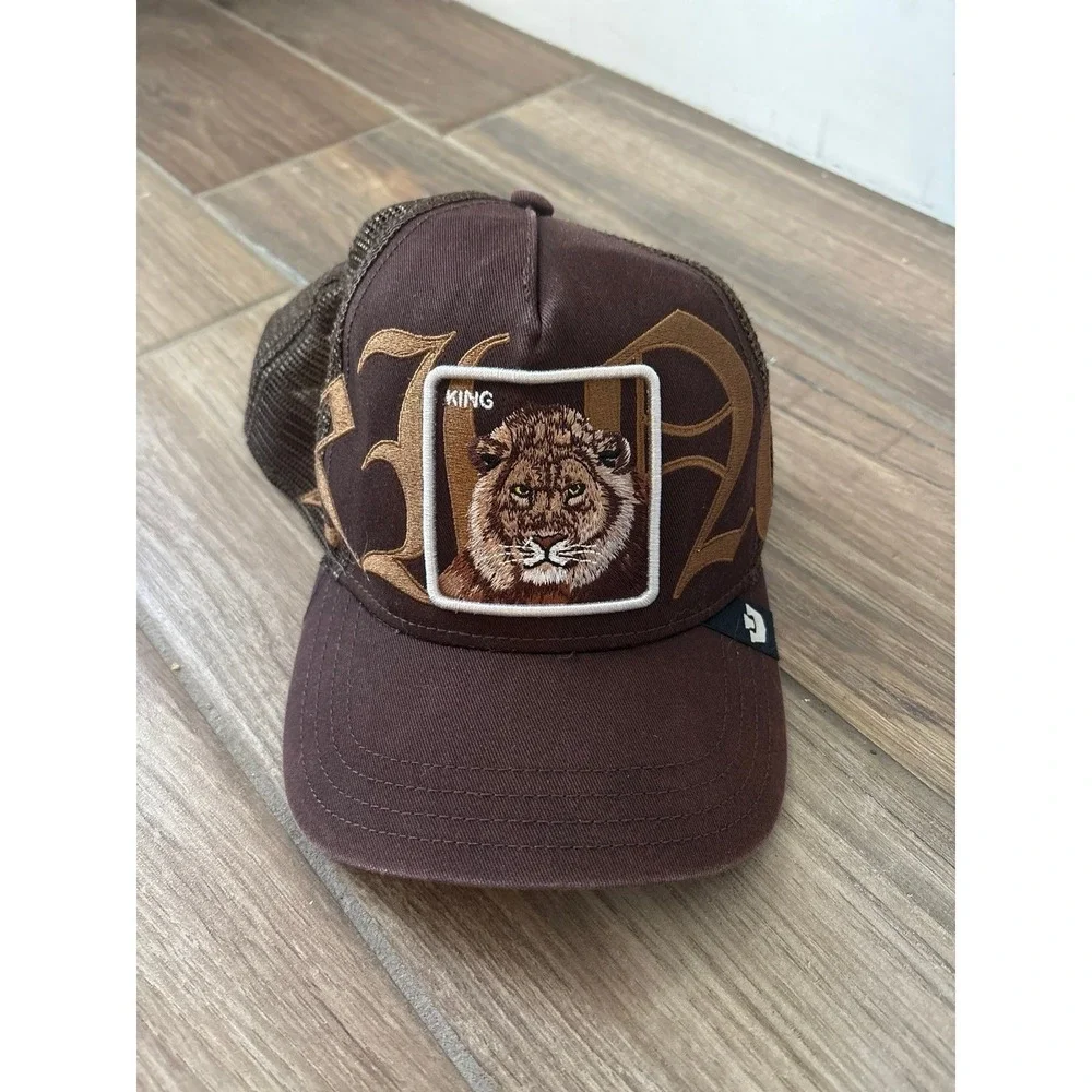 Goorin Bros The Farm King OLD ENGLISH Adjustable Snapback Trucker Hat Brown‎